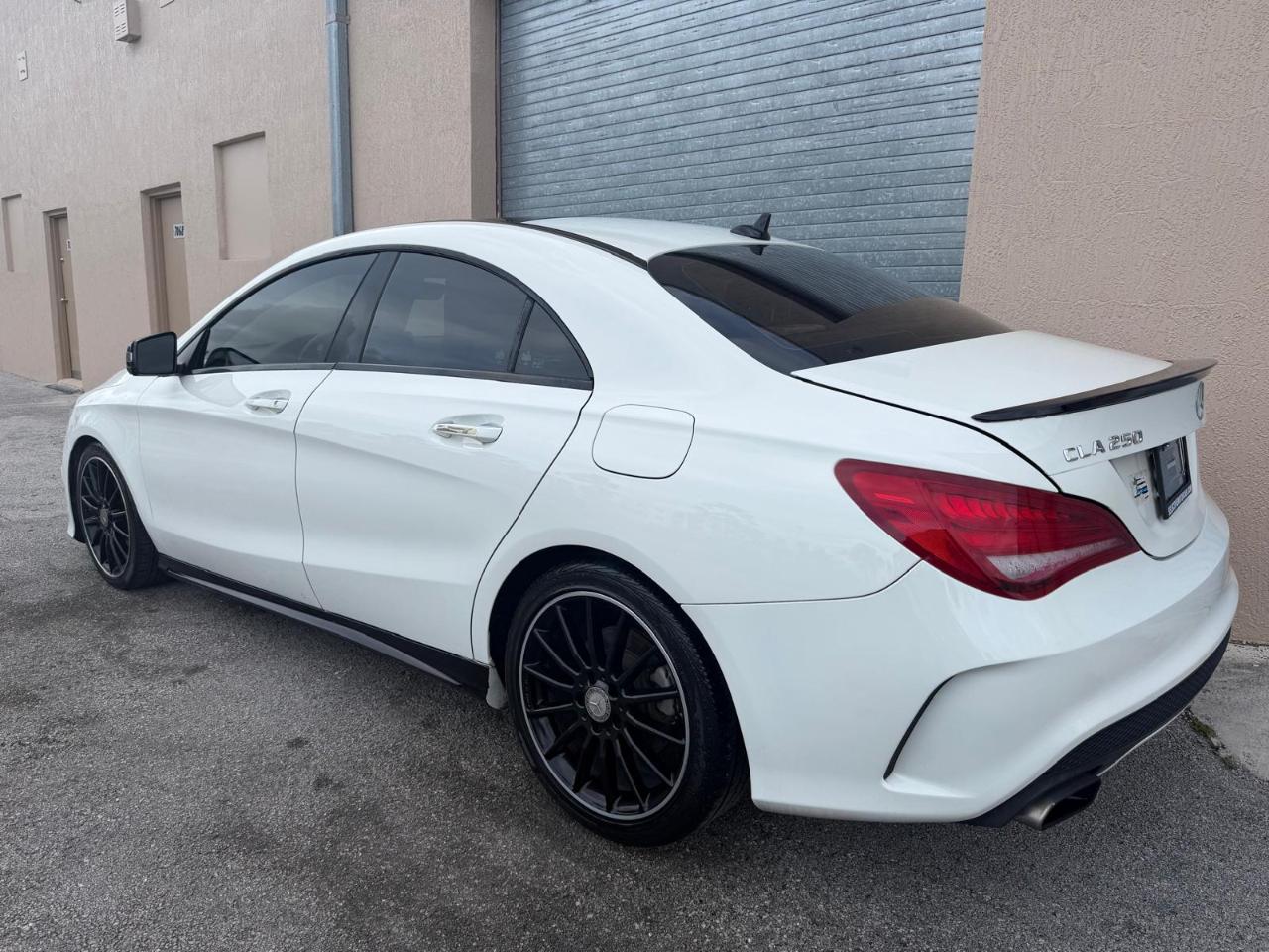 Mercedes-Benz CLA 4dr Sdn CLA 250 FWD 2016