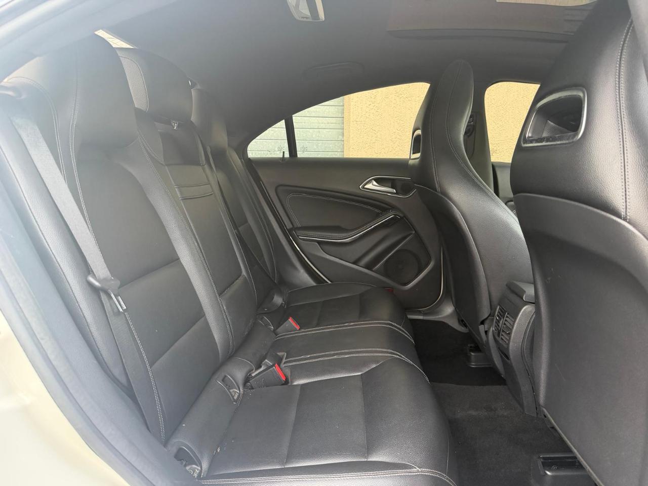 Mercedes-Benz CLA 4dr Sdn CLA 250 FWD 2016