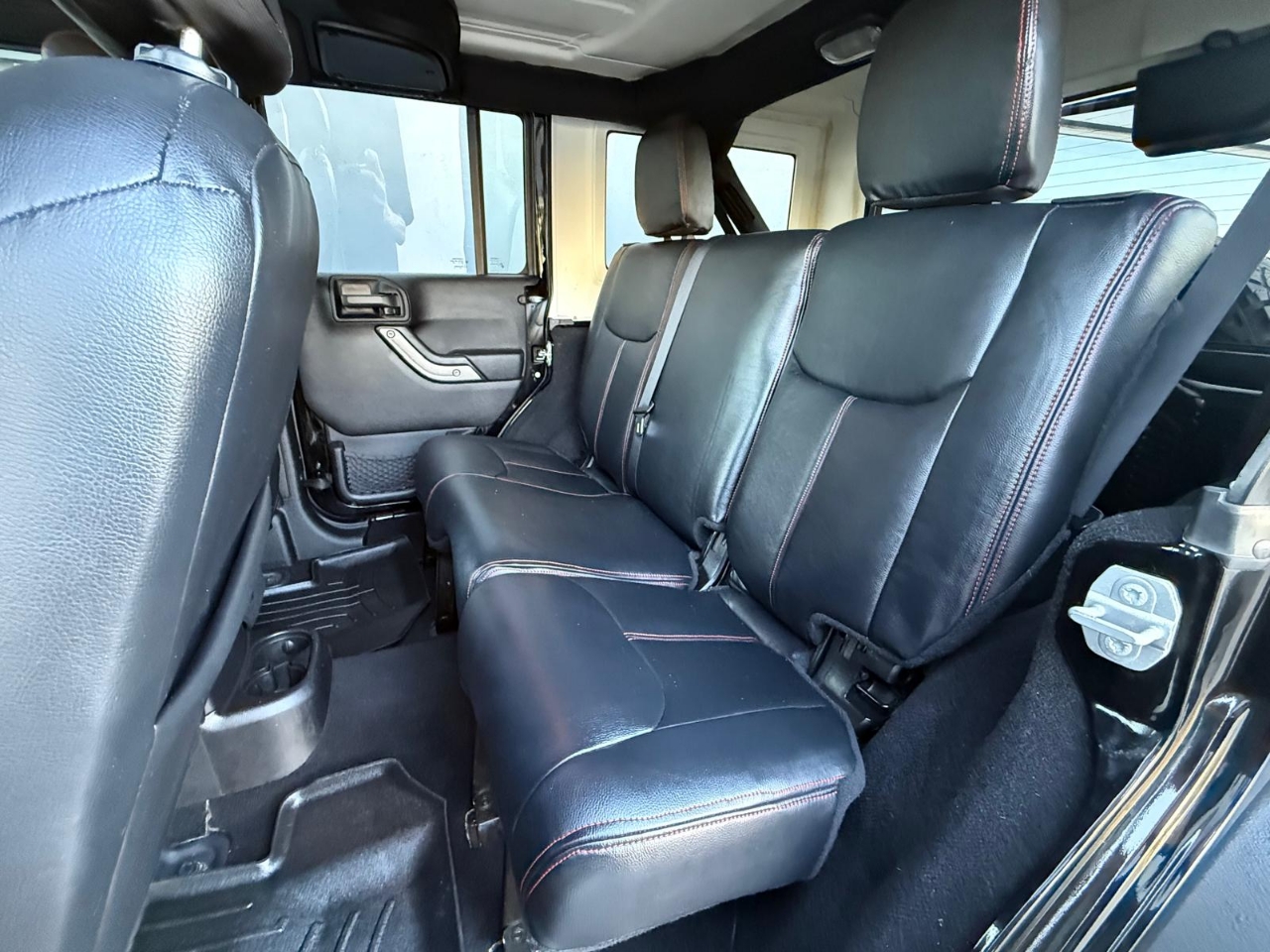 Jeep Wrangler Unlimited 4WD 4dr Sport 2016 Jeep Wrangler Unlimited 4WD 4dr Sport 2016