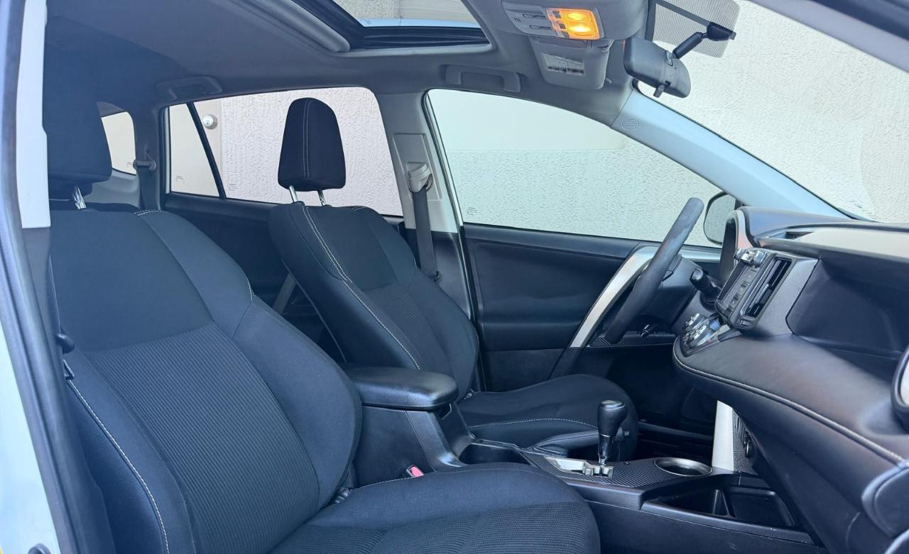 Toyota RAV4 FWD 4dr XLE (Natl) 2015