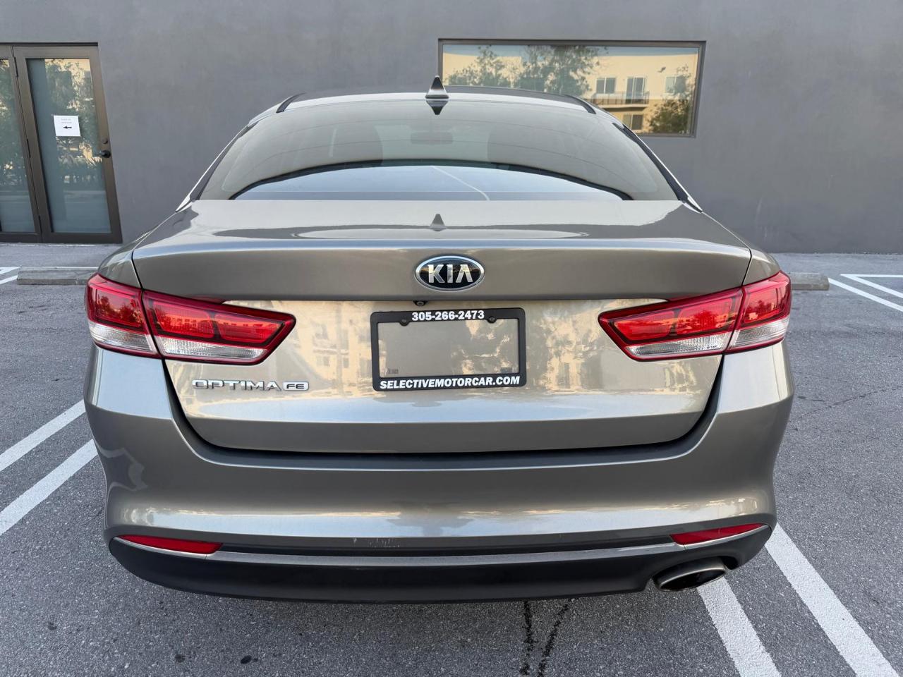 Kia Optima 4dr Sdn LX 2016