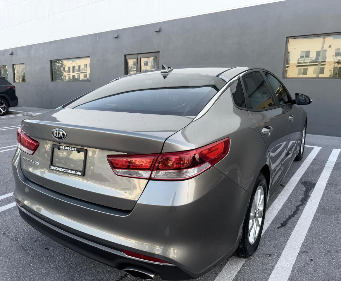 Kia Optima 4dr Sdn LX 2016
