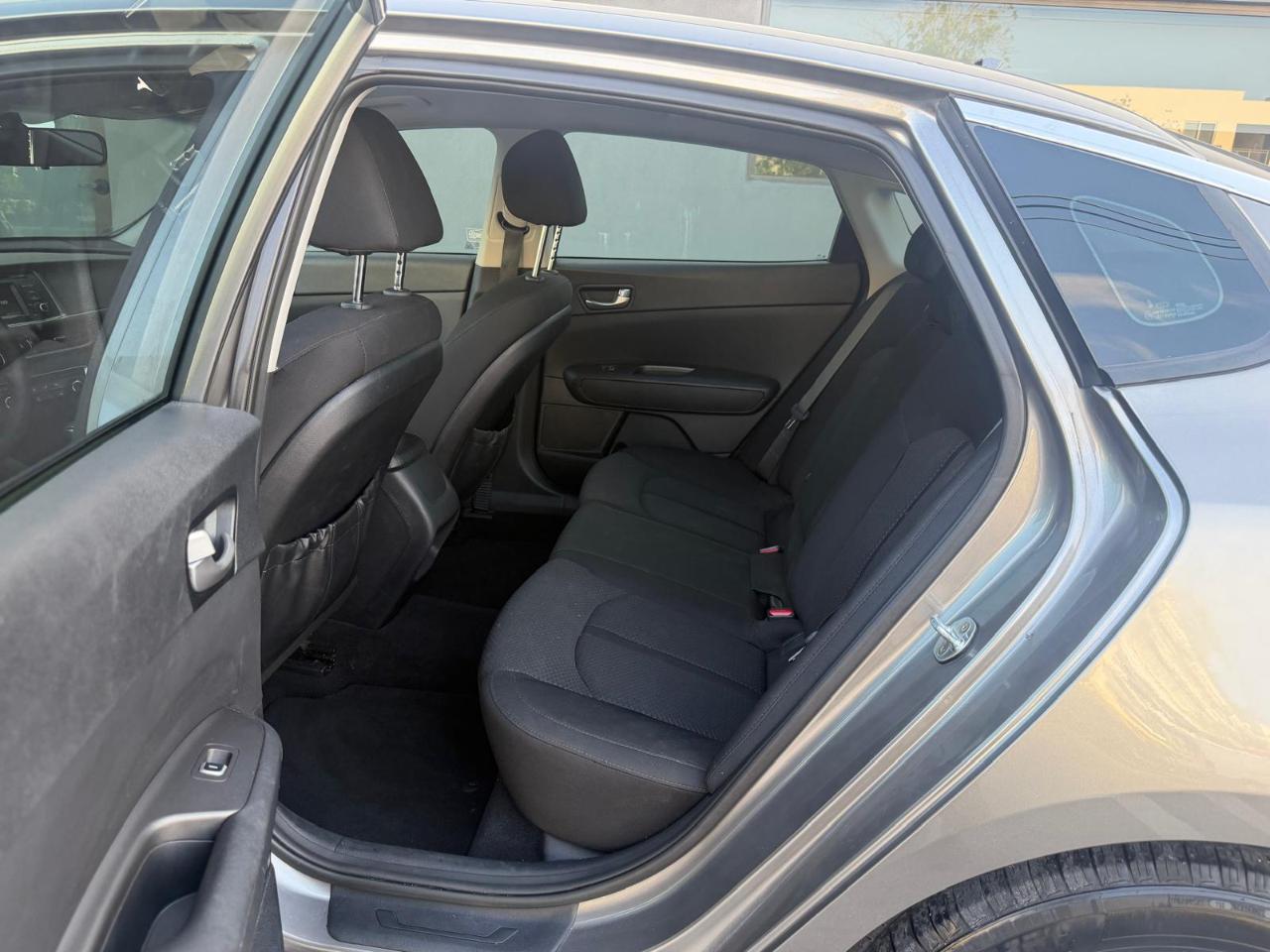 Kia Optima 4dr Sdn LX 2016