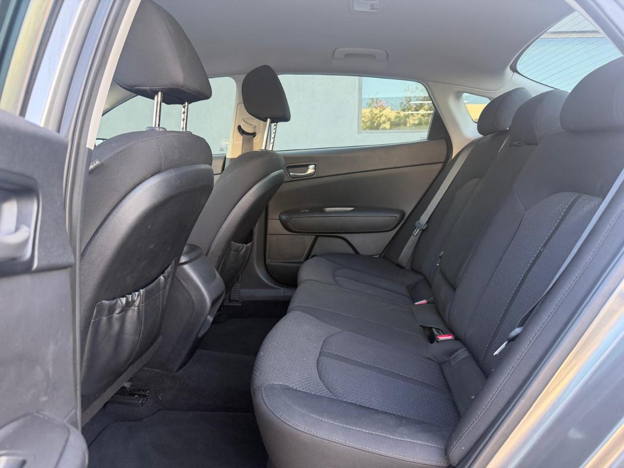 Kia Optima 4dr Sdn LX 2016