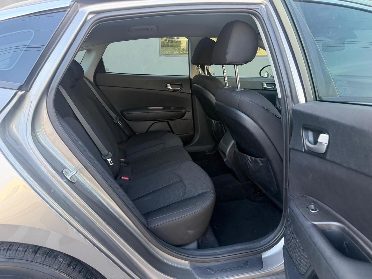 Kia Optima 4dr Sdn LX 2016