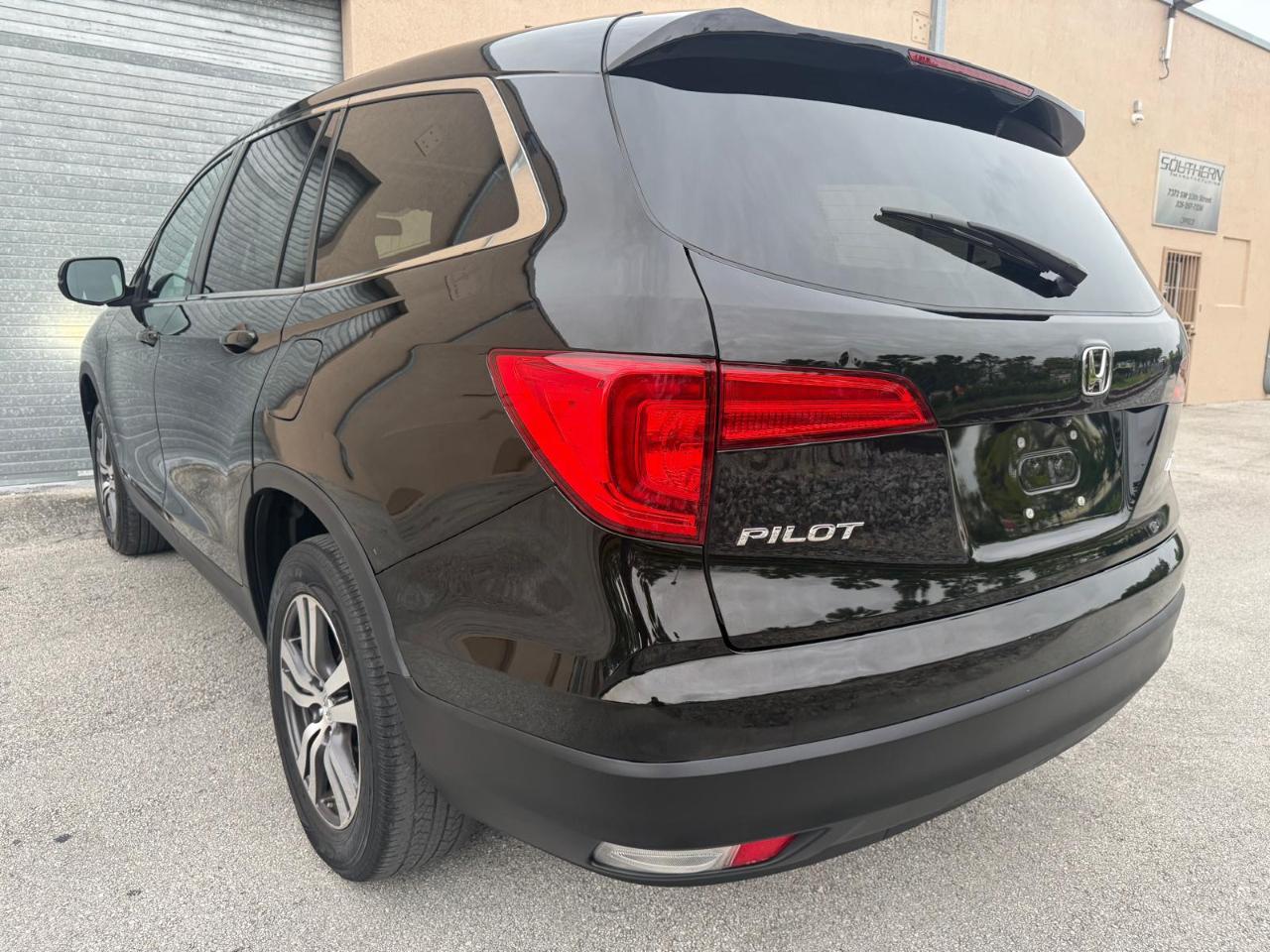 Honda Pilot AWD 4dr EX-L w/Navi 2016