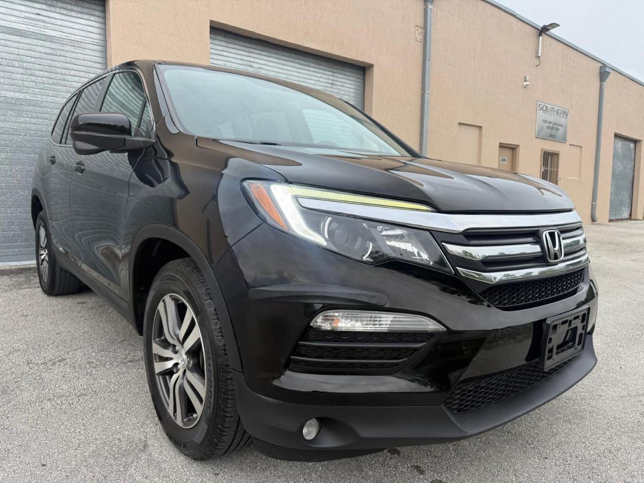 Honda Pilot AWD 4dr EX-L w/Navi 2016