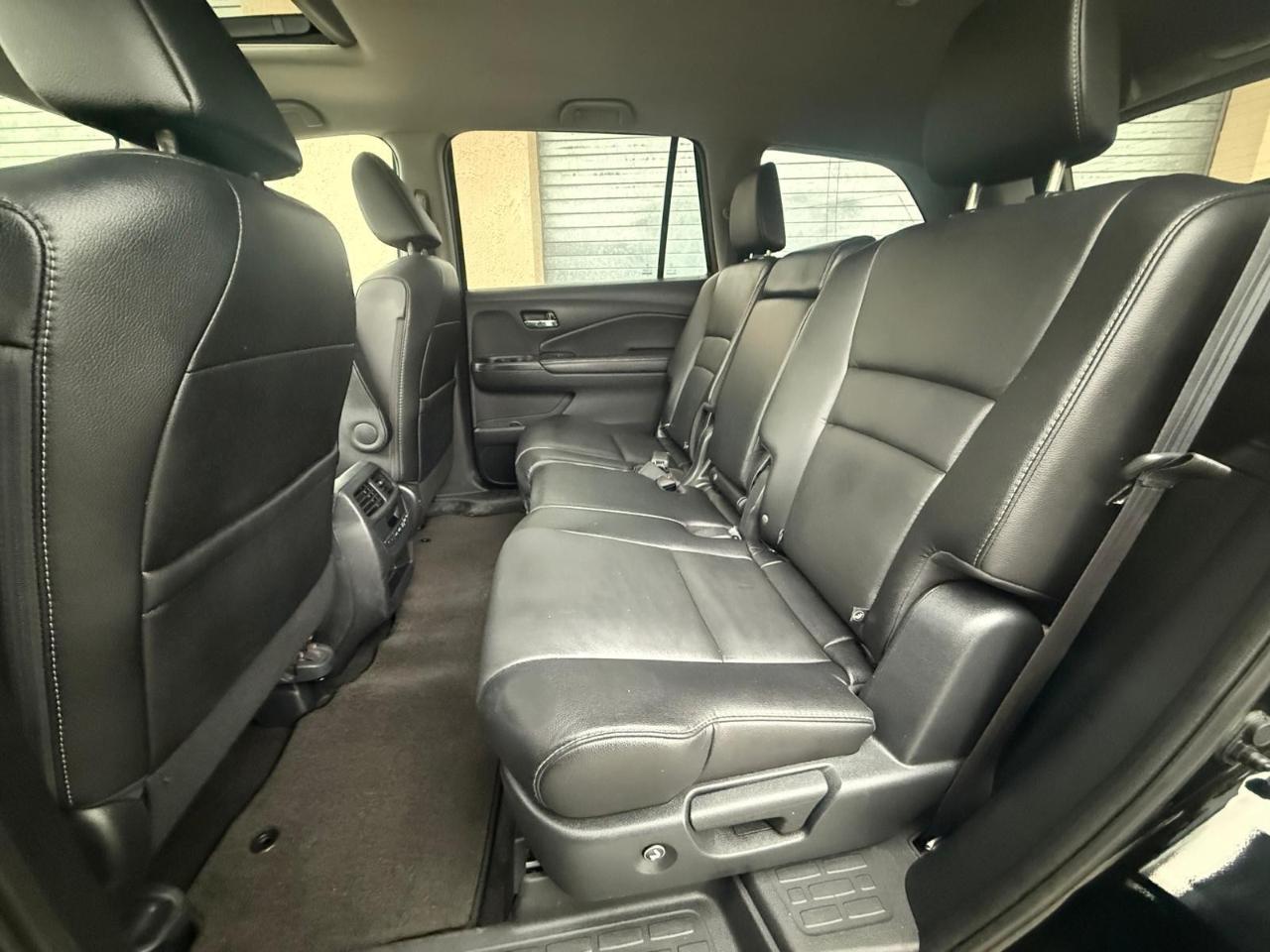 Honda Pilot AWD 4dr EX-L w/Navi 2016