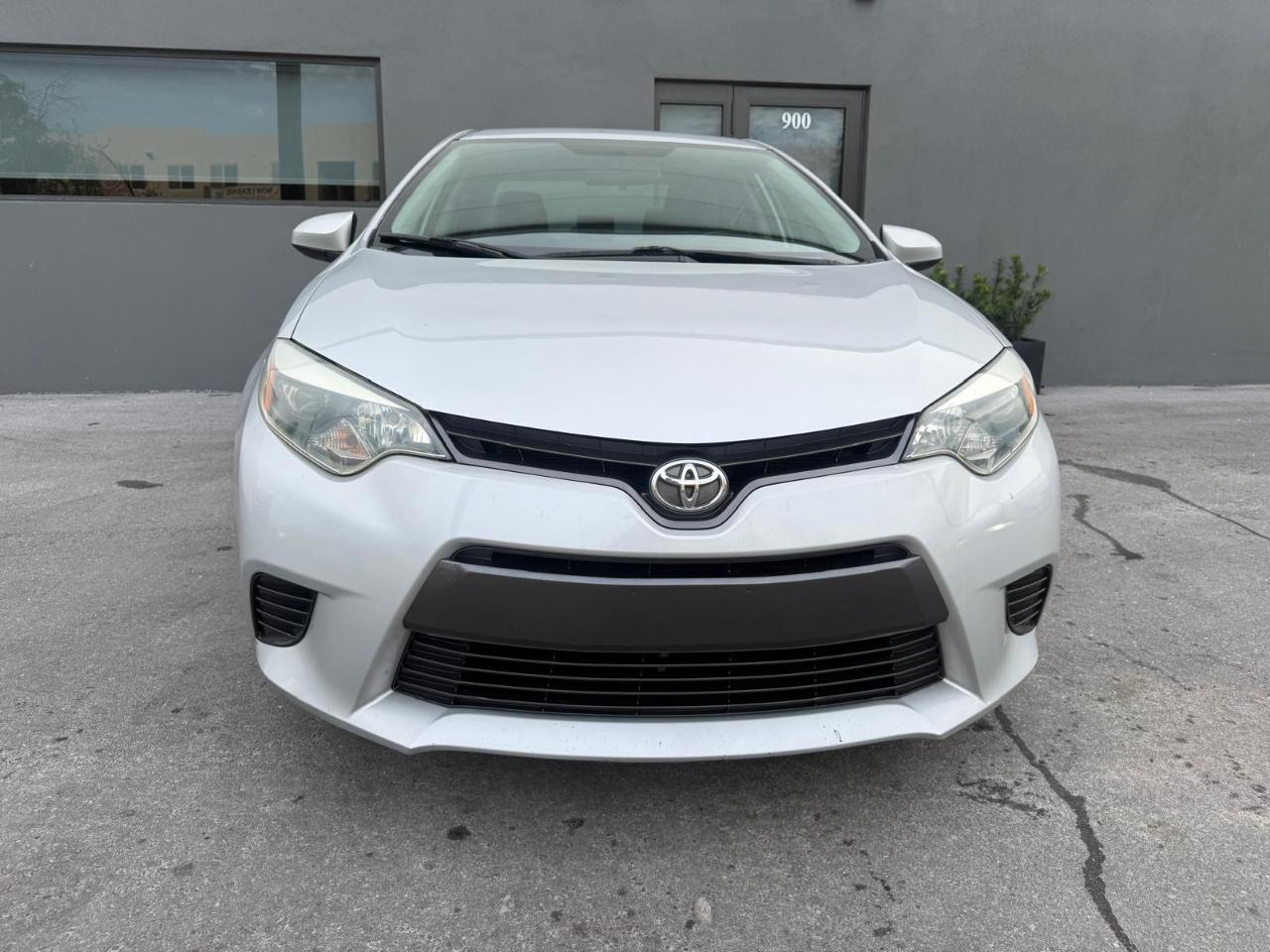 Toyota Corolla 4dr Sdn LE Auto (Natl) 2015