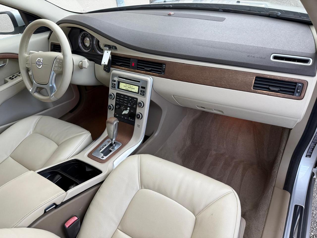 Volvo S80 4dr Sdn I6 FWD 2010