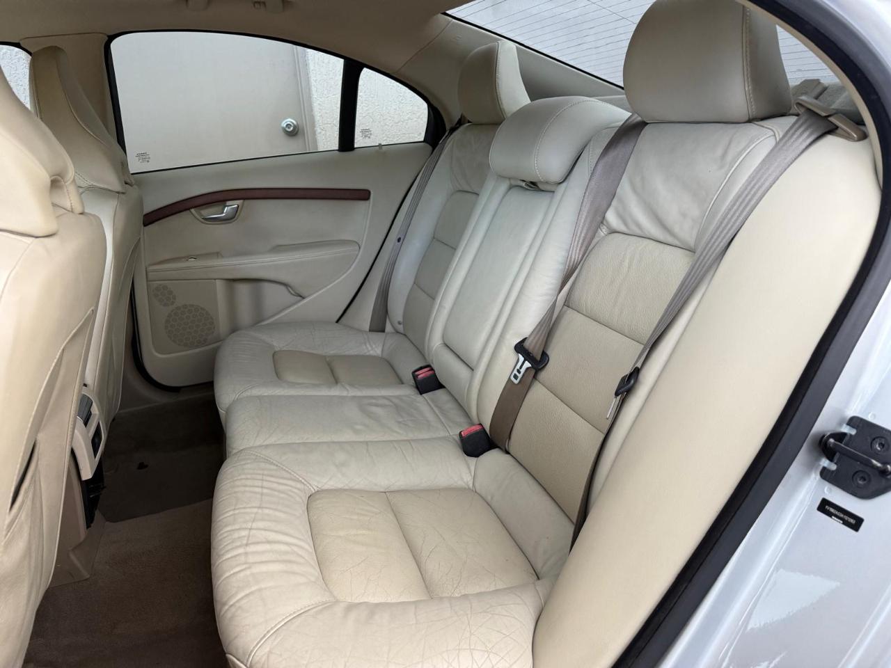 Volvo S80 4dr Sdn I6 FWD 2010