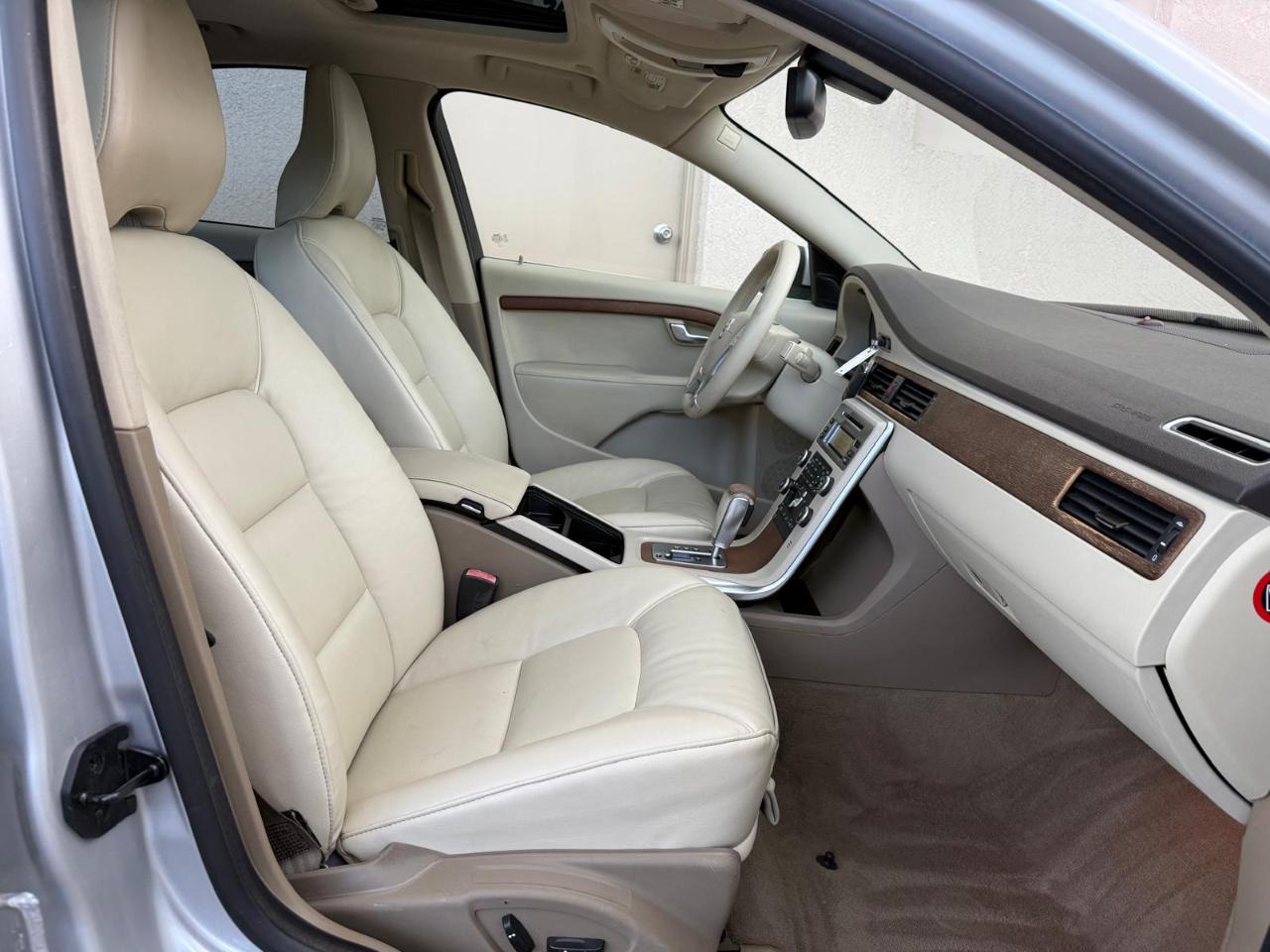 Volvo S80 4dr Sdn I6 FWD 2010