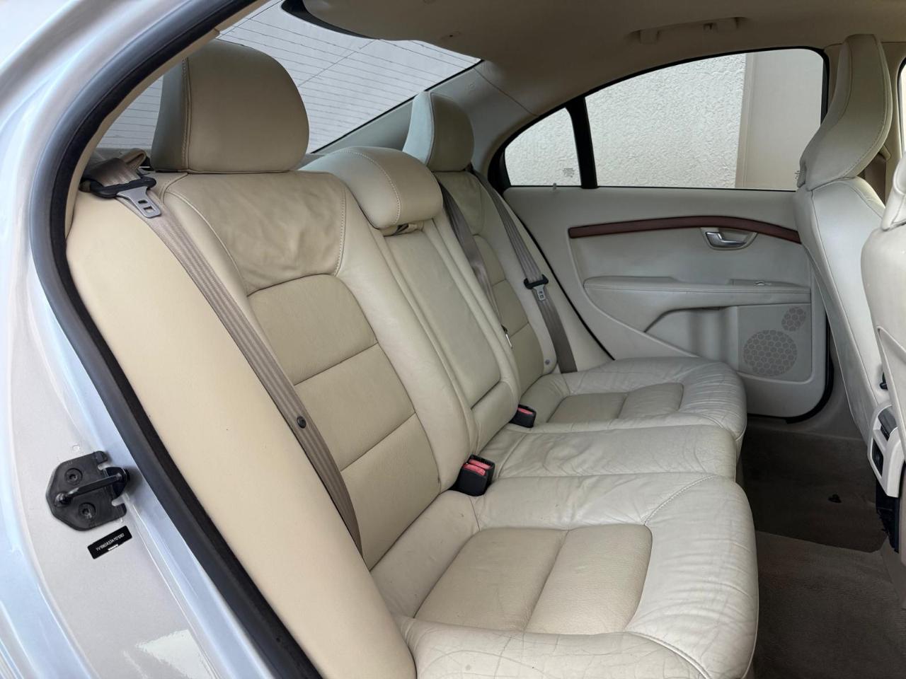 Volvo S80 4dr Sdn I6 FWD 2010