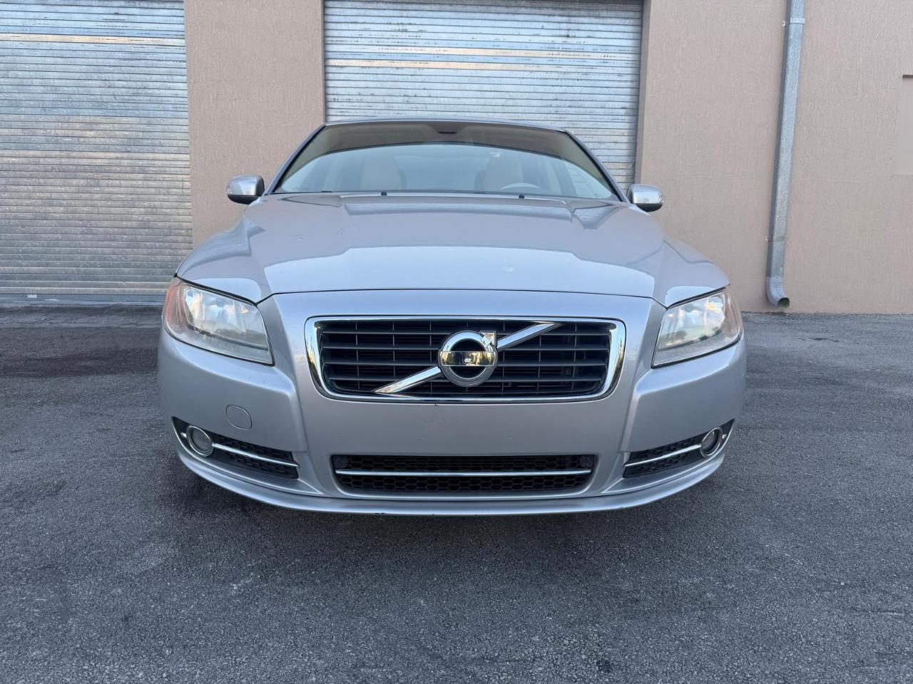 Volvo S80 4dr Sdn I6 FWD 2010