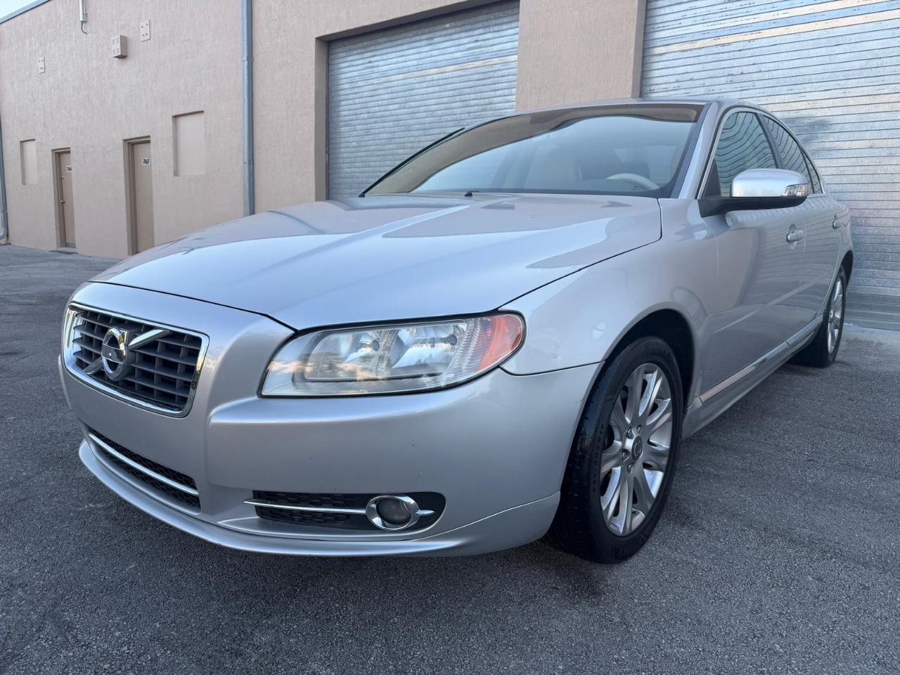 Volvo S80 4dr Sdn I6 FWD 2010