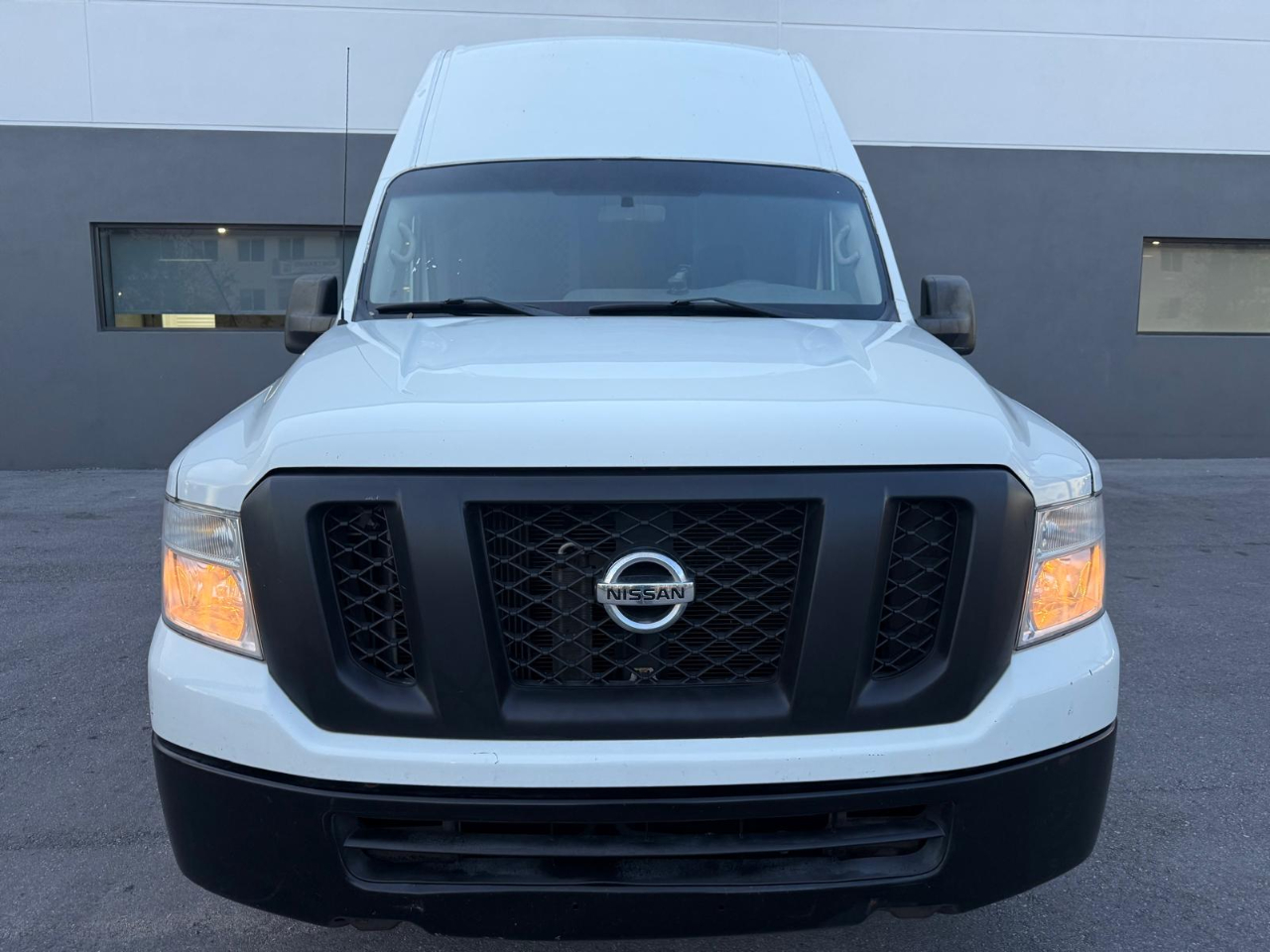 Nissan NV Cargo NV2500 HD High Roof V6 SV 2018 Nissan NV Cargo NV2500 HD High Roof V6 SV 2018