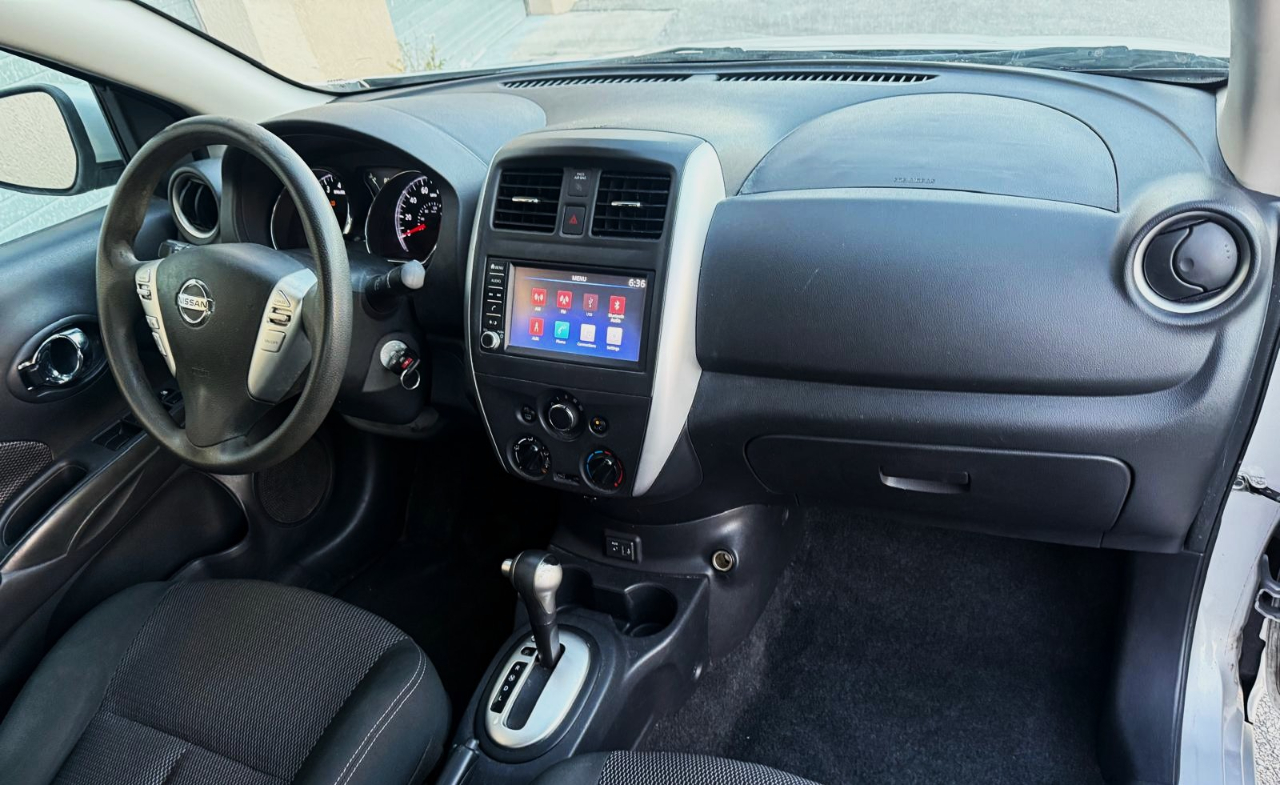 Nissan Versa Sedan SV CVT 2019 Nissan Versa Sedan SV CVT 2019