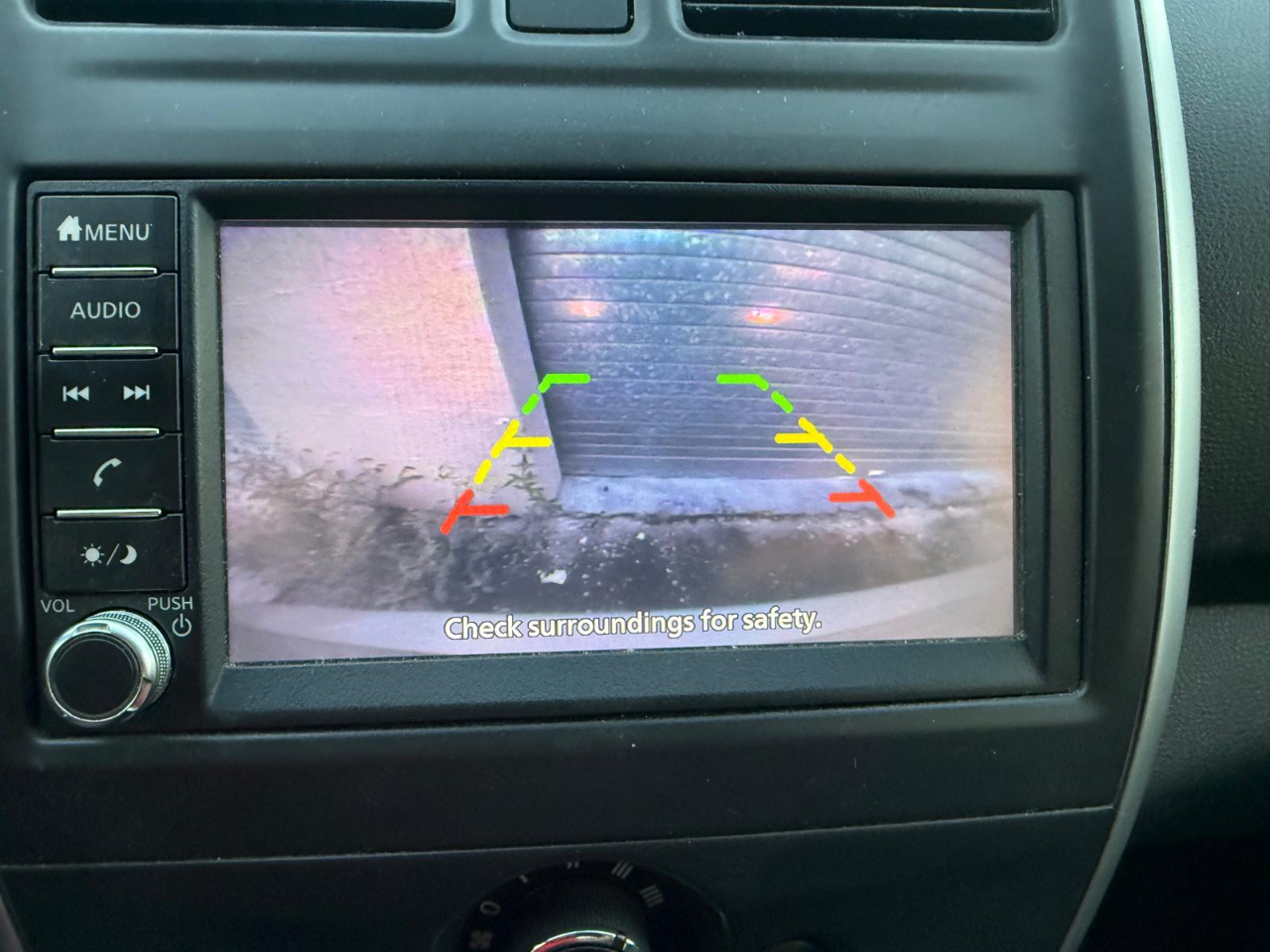 Nissan Versa Sedan SV CVT 2019 Nissan Versa Sedan SV CVT 2019