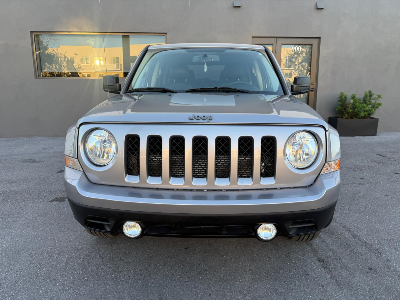 Jeep Patriot FWD 4dr Sport SE 2016 Jeep Patriot FWD 4dr Sport SE 2016