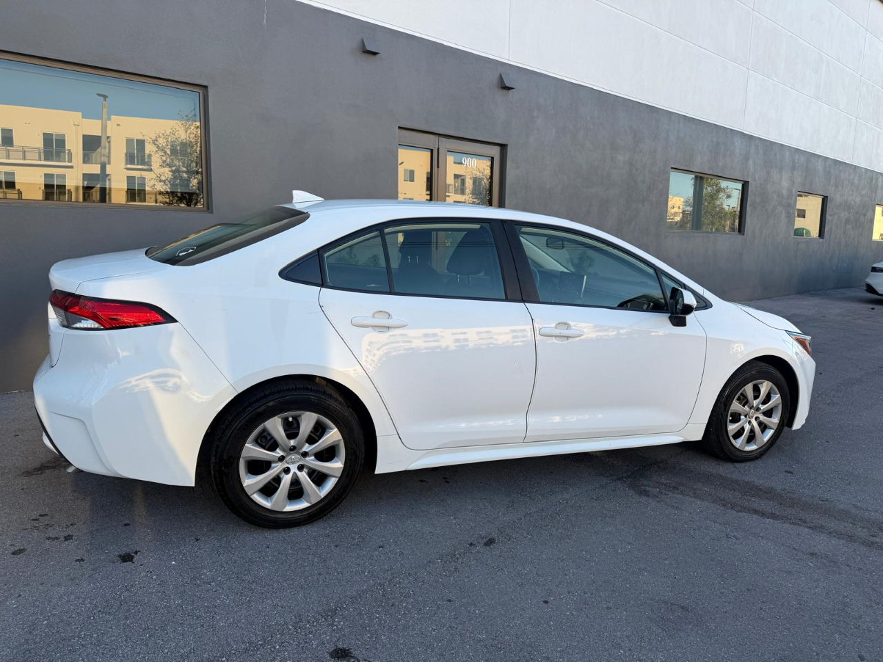 Toyota Corolla LE 2020 Toyota Corolla LE 2020
