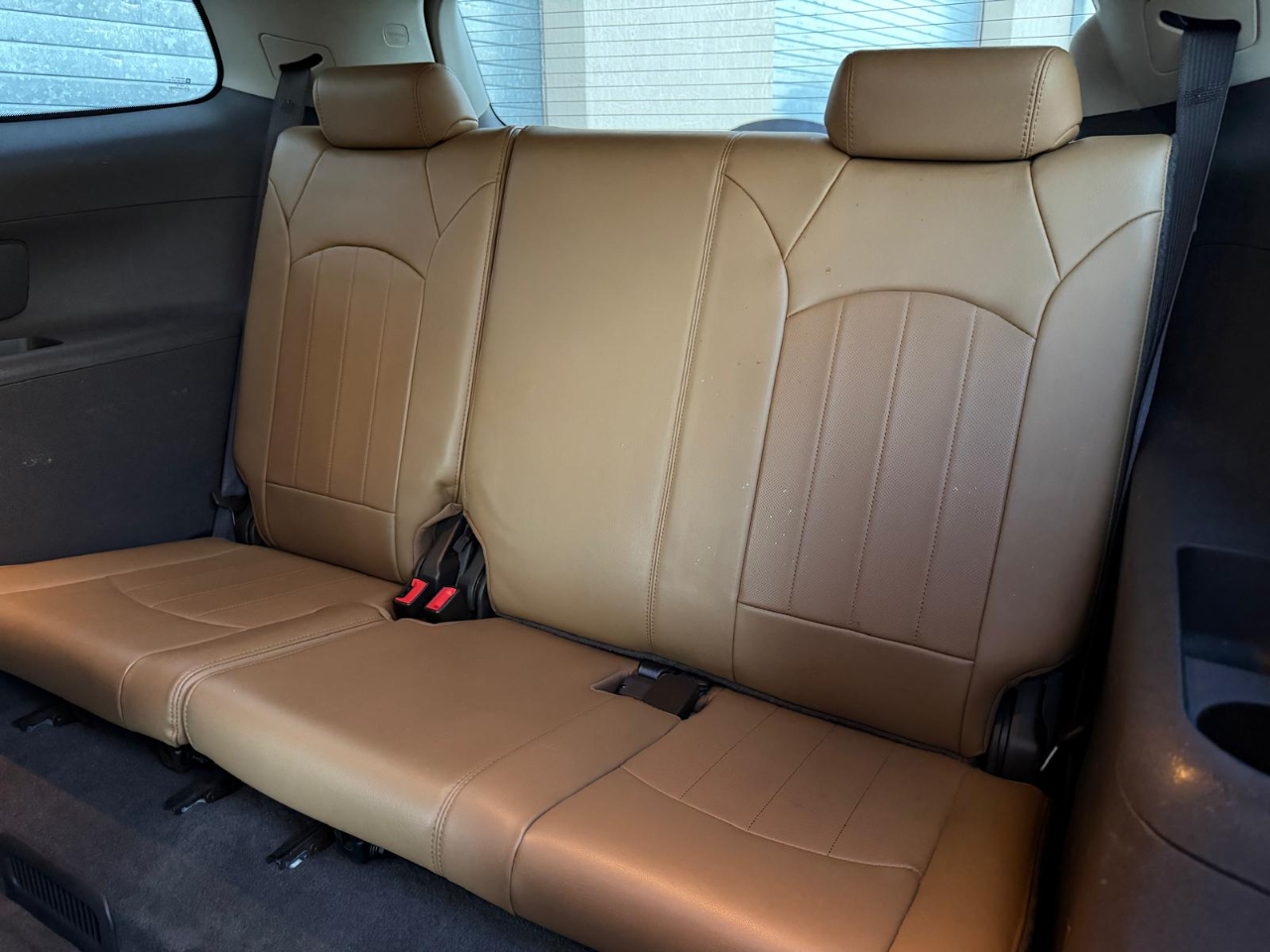 Buick Enclave FWD 4dr Premium 2013