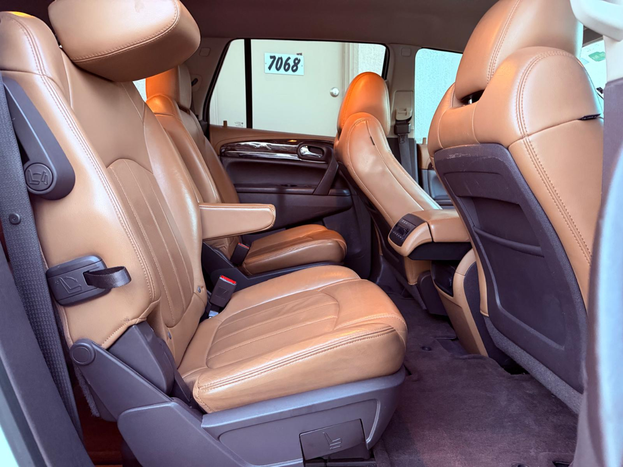 Buick Enclave FWD 4dr Premium 2013