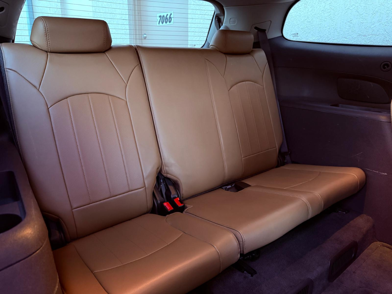 Buick Enclave FWD 4dr Premium 2013