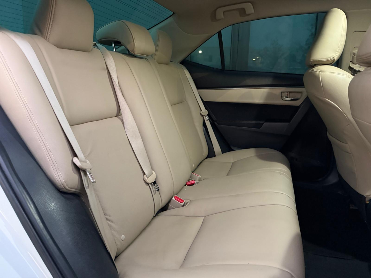 Toyota Corolla 4dr Sdn CVT S (Natl) 2014 Toyota Corolla 4dr Sdn CVT S (Natl) 2014