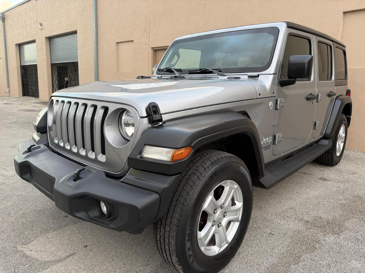 2020 Jeep Wrangler Unlimited Sport S photo 3