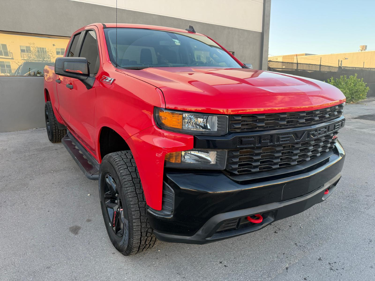 2019 Chevrolet Silverado 1500 Custom Trail Boss photo 3