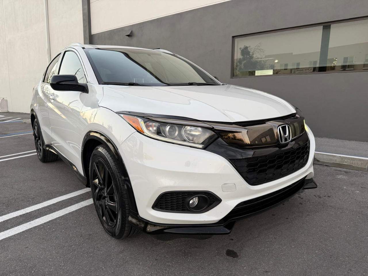 2022 Honda HR-V Sport 2WD photo 2