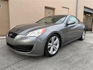 2012 Hyundai Genesis Coupe 2dr I4 2.0T Auto