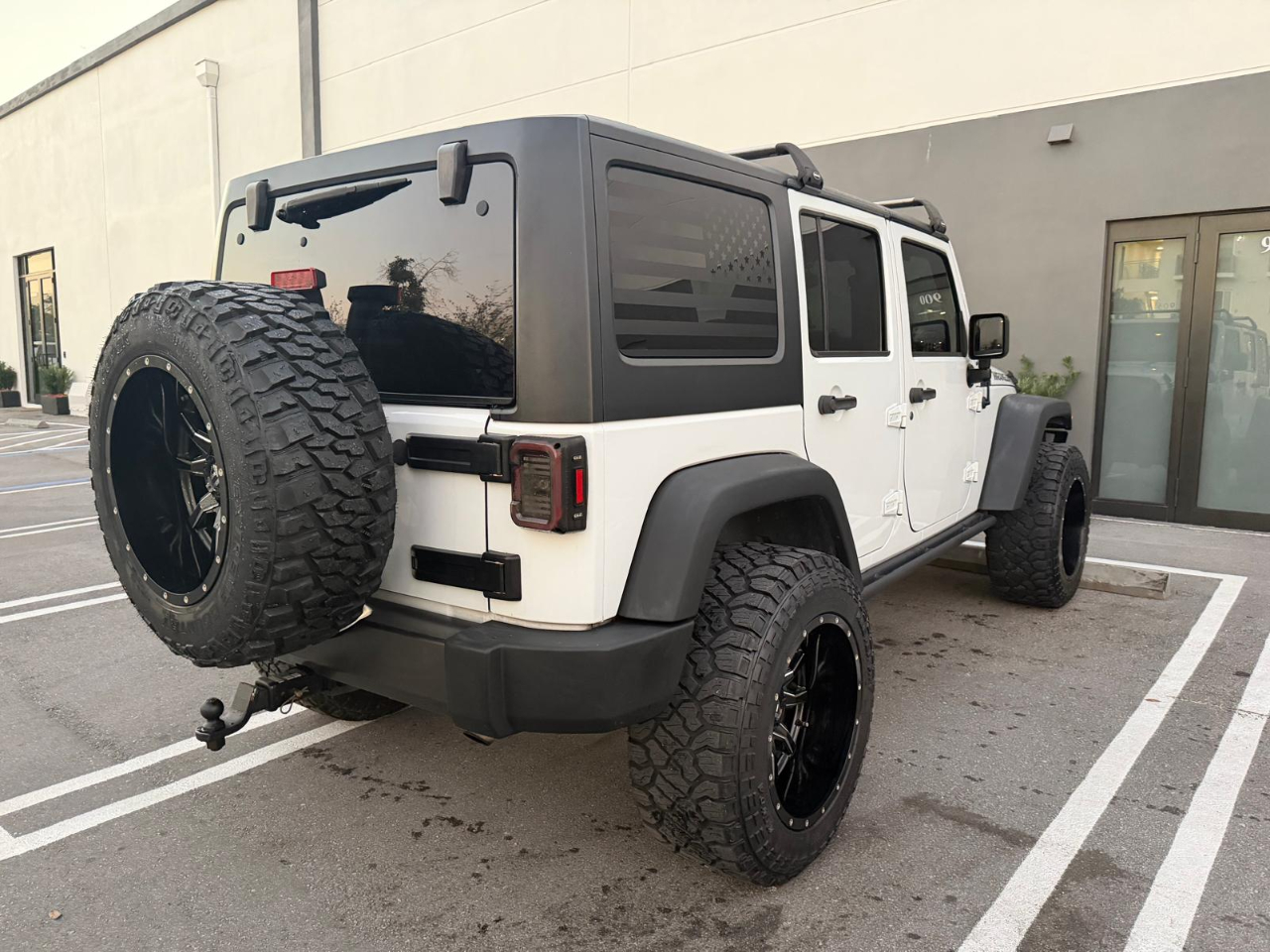 Jeep Wrangler Unlimited 4WD 4dr Black Bear *Ltd Avail* 2016