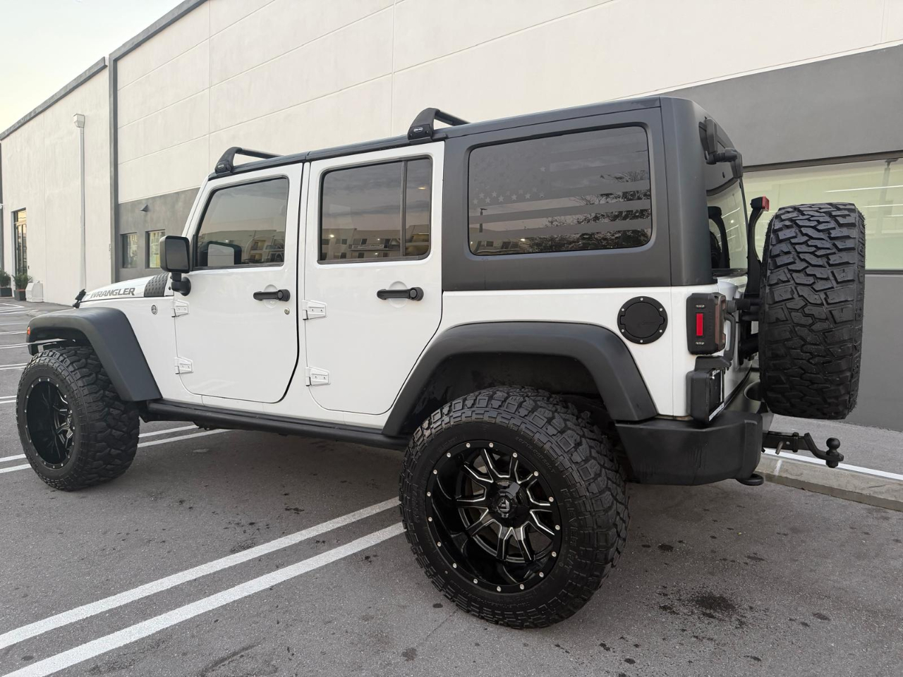 Jeep Wrangler Unlimited 4WD 4dr Black Bear *Ltd Avail* 2016