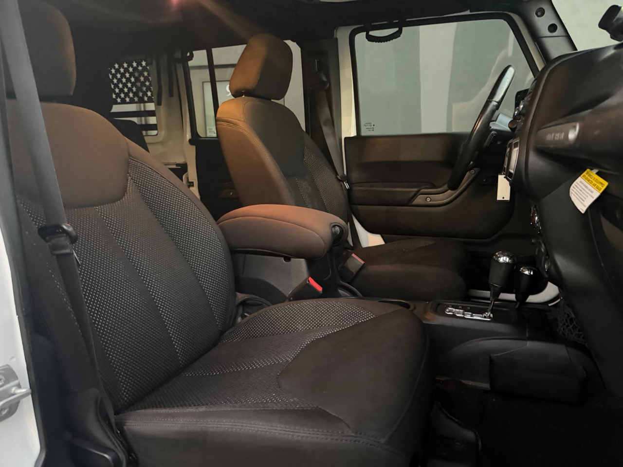 Jeep Wrangler Unlimited 4WD 4dr Black Bear *Ltd Avail* 2016