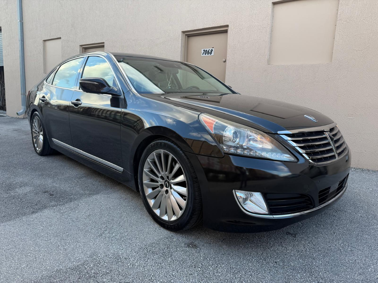 Hyundai Equus 4dr Sdn Ultimate 2014