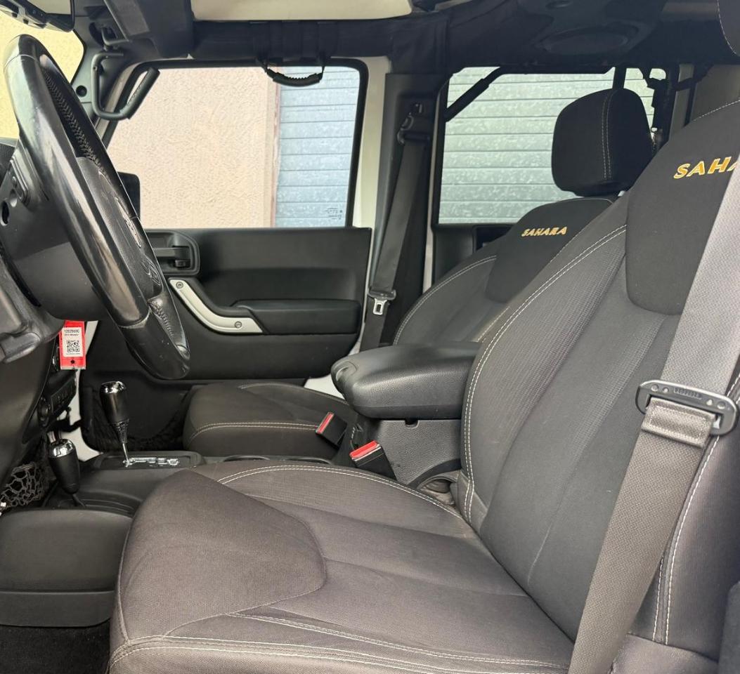 Jeep Wrangler Unlimited 4WD 4dr Sahara 2014