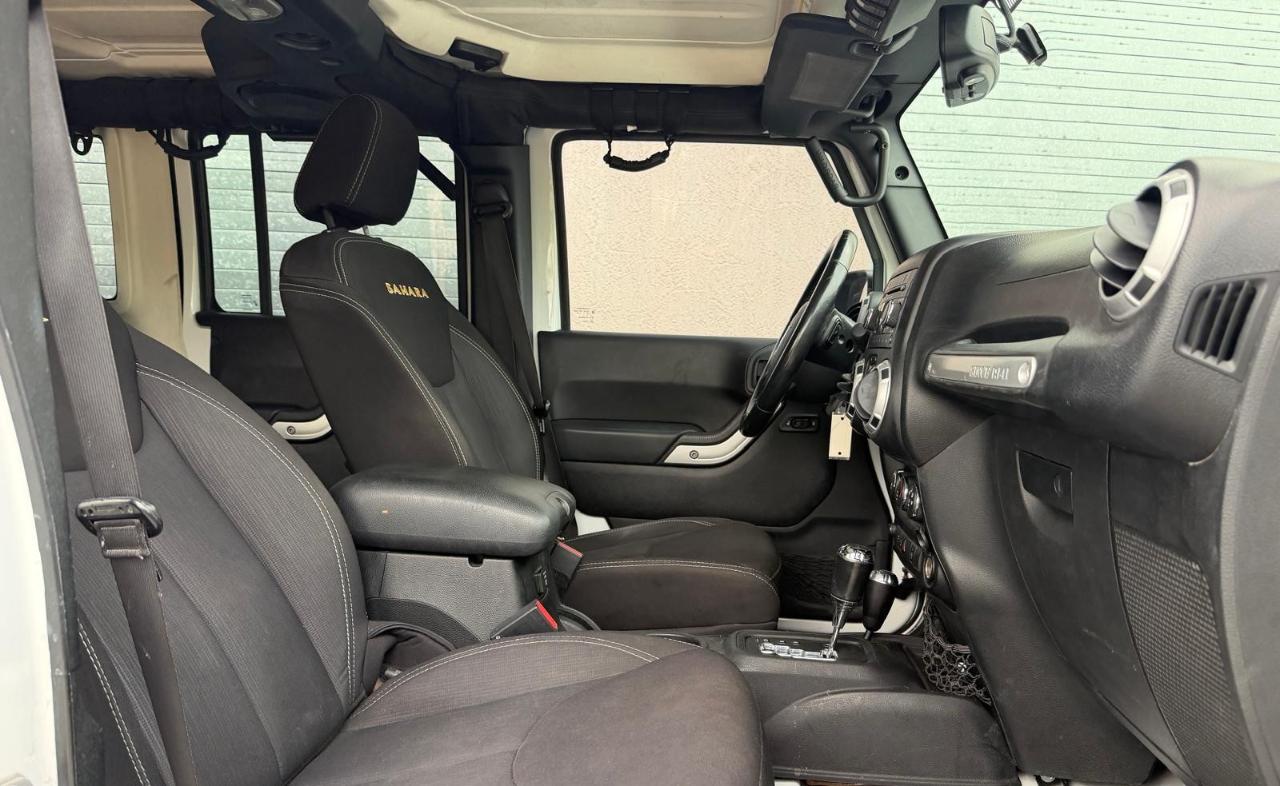 Jeep Wrangler Unlimited 4WD 4dr Sahara 2014