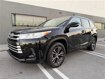 2019 Toyota Highlander LE I4 FWD (Natl)