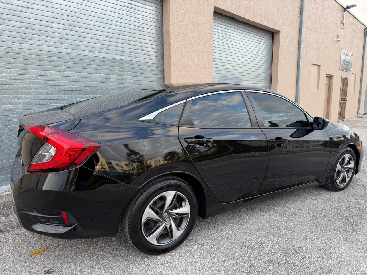 Honda Civic Sedan LX CVT 2019