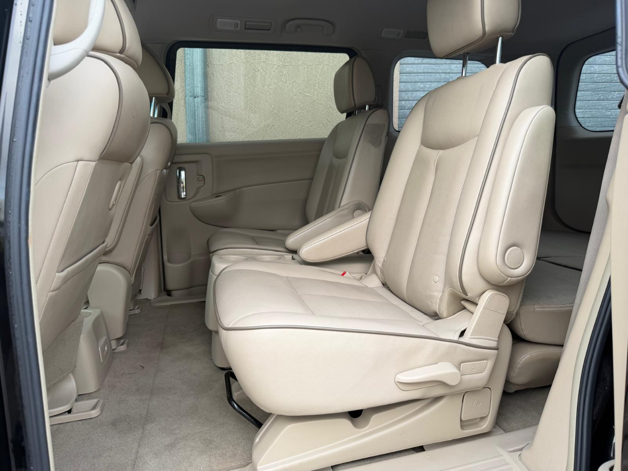 Nissan Quest 4dr SL 2015