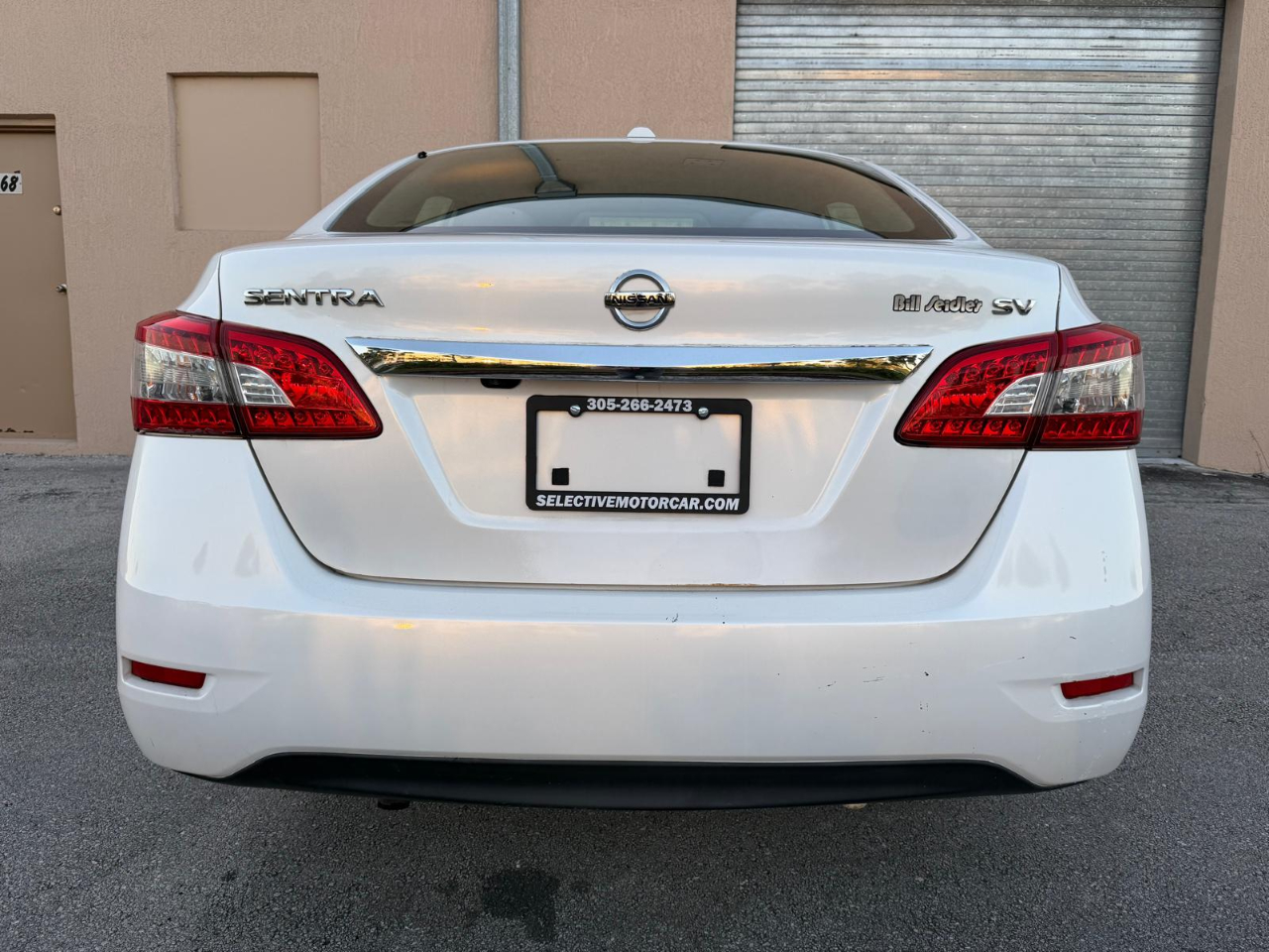 Nissan Sentra 4dr Sdn I4 CVT SV 2015