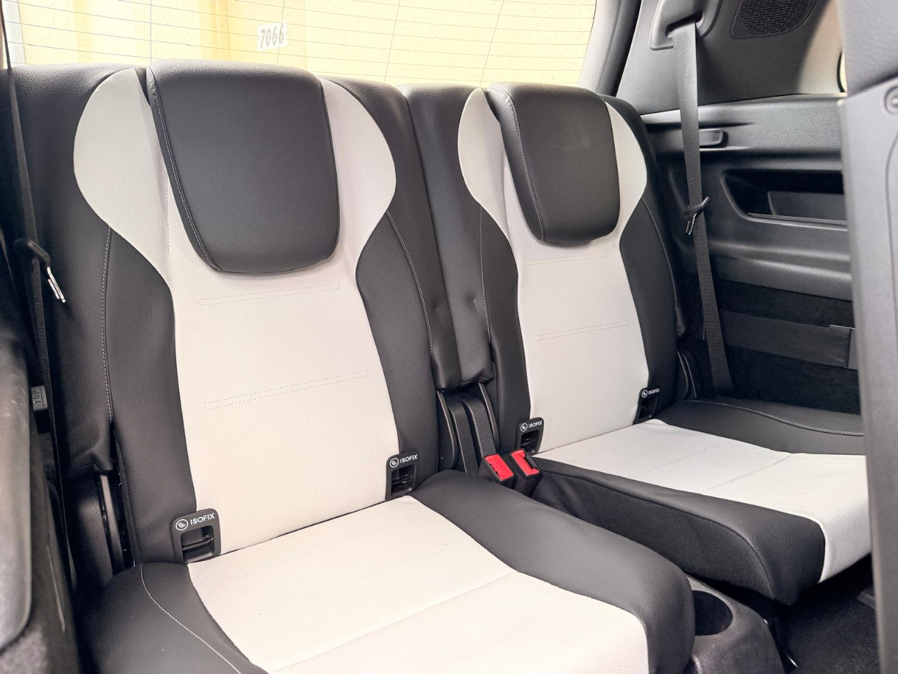 Mercedes-Benz GLB GLB 250 SUV 2021