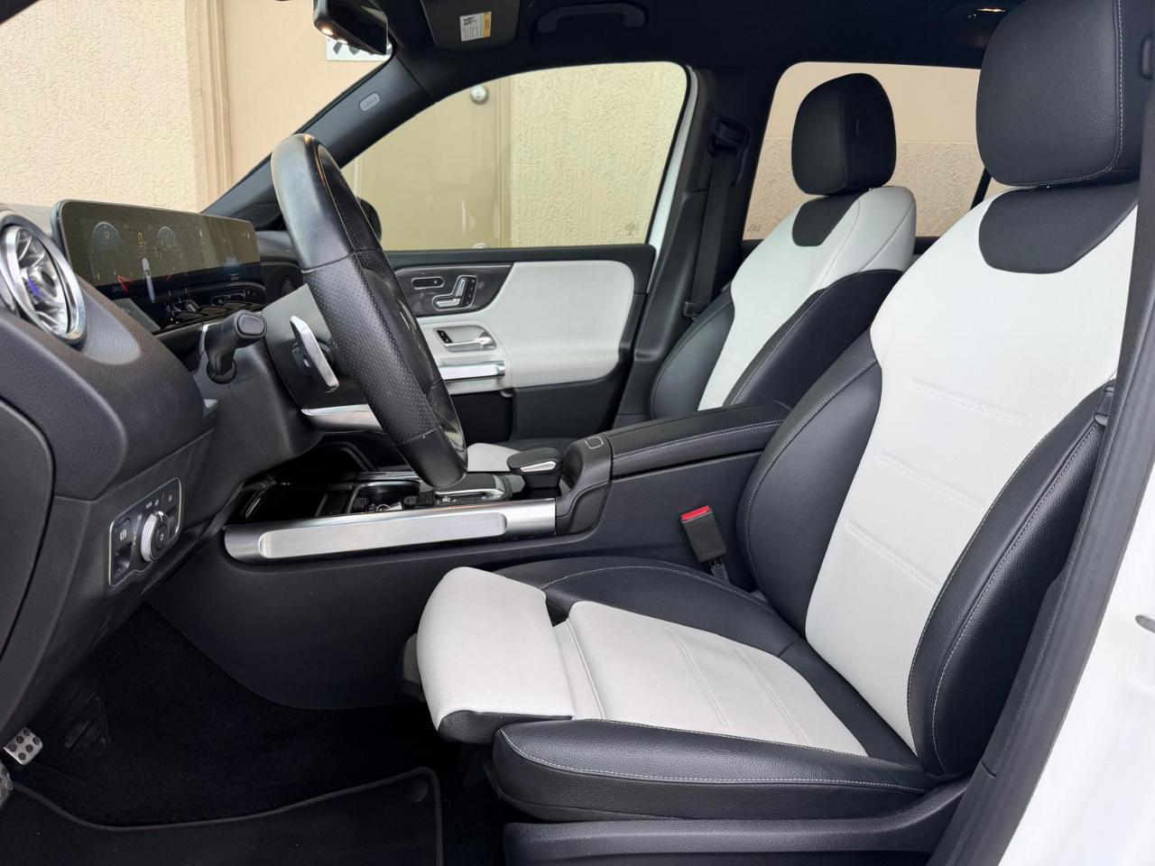 Mercedes-Benz GLB GLB 250 SUV 2021