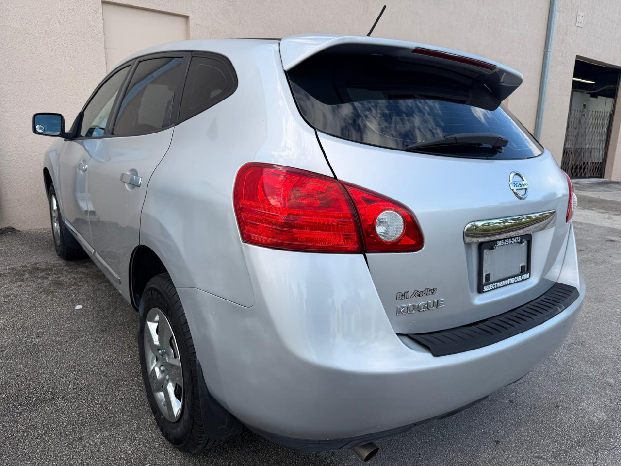 Nissan Rogue FWD 4dr S 2011