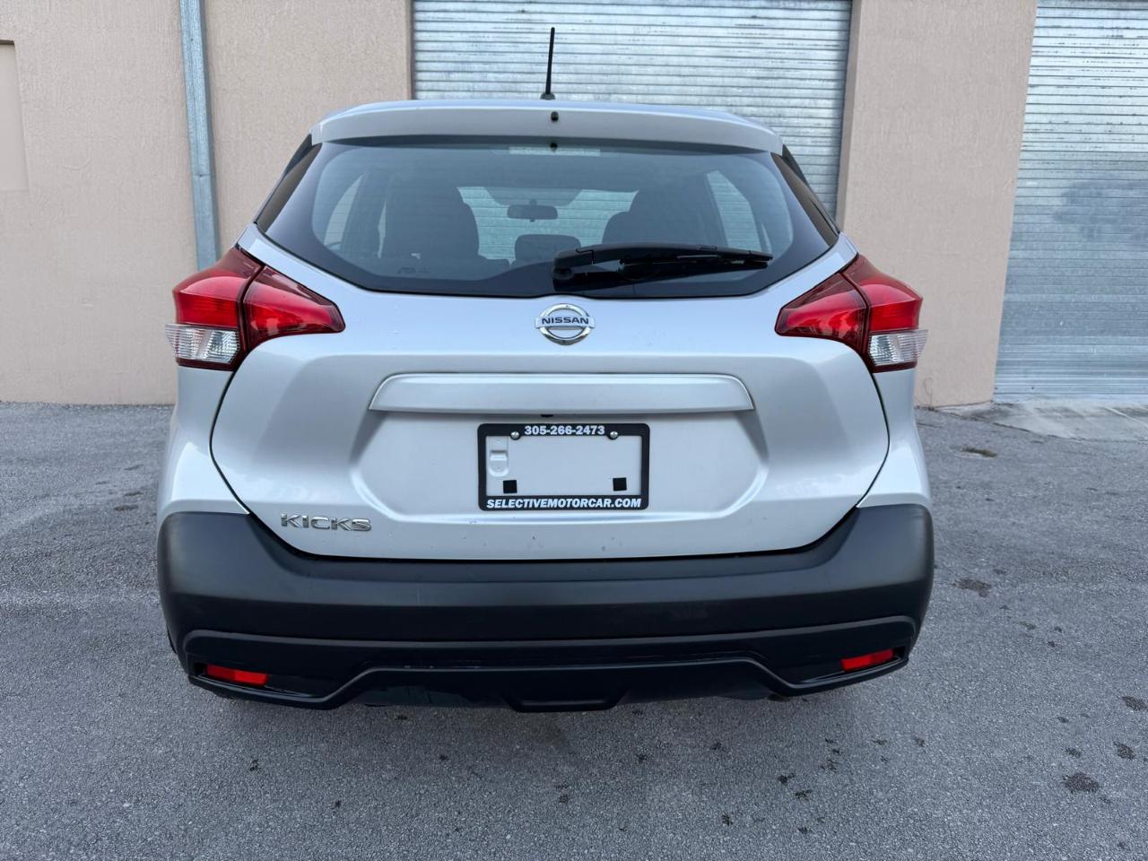 Nissan Kicks S FWD 2019