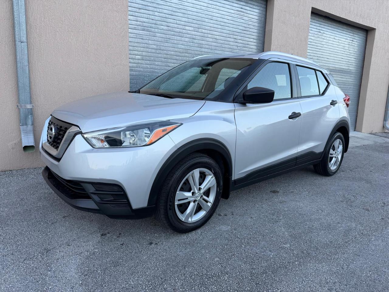 Nissan Kicks S FWD 2019