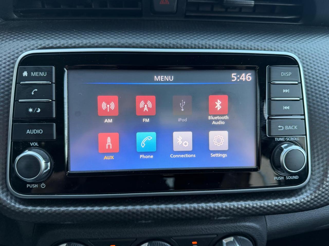 Nissan Kicks S FWD 2019