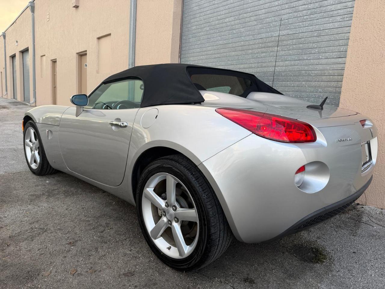 Pontiac Solstice 2dr Conv 2009