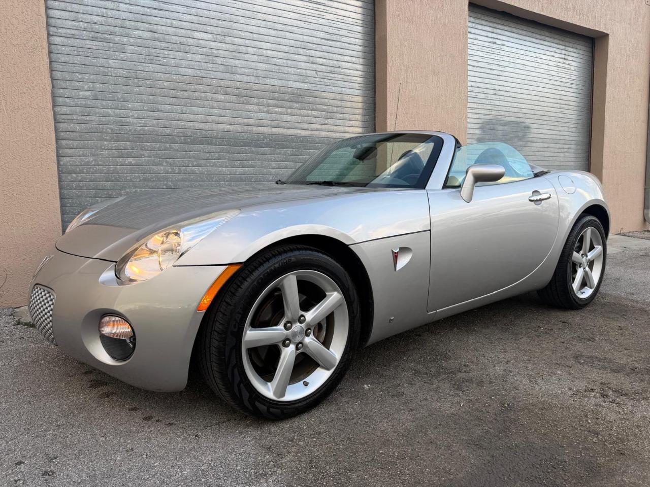 Pontiac Solstice 2dr Conv 2009